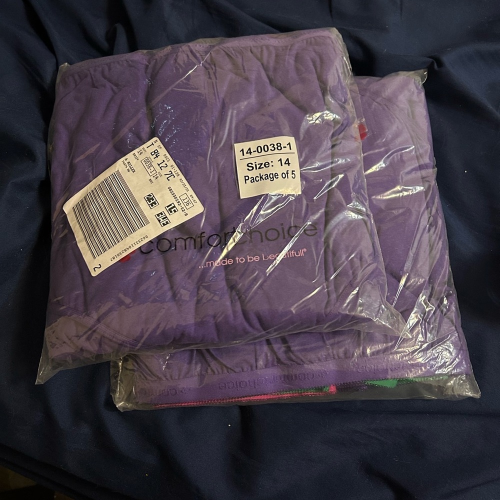 10 pairs of size 14 multiple colored breifs